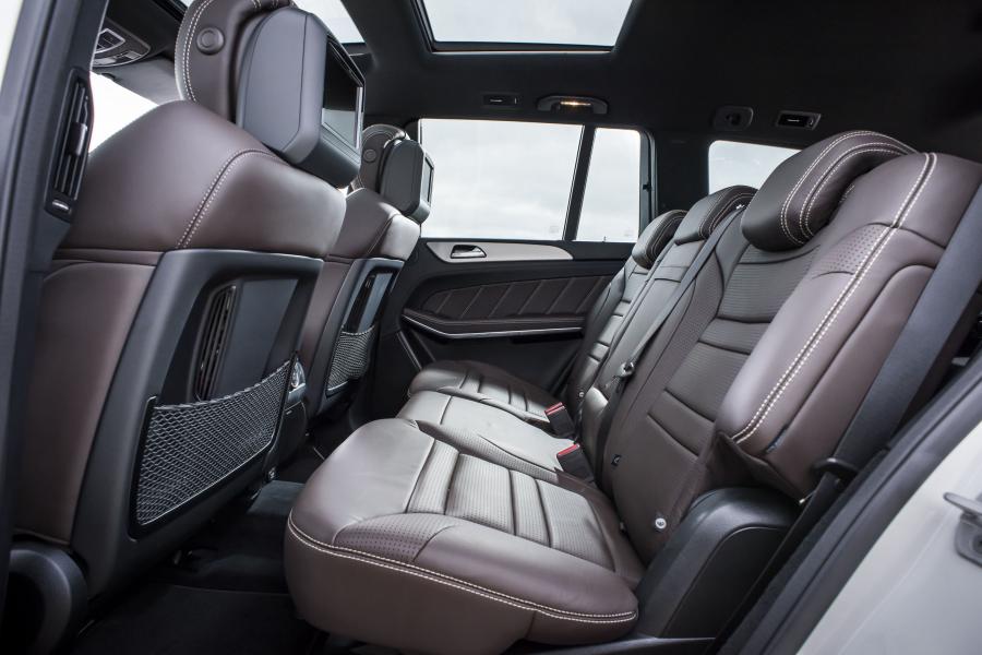  Mercedes-AMG GLS63 4Matic 2016 года  (UK) (фото 9 из 24)